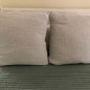 PiuBelle Euro Pillows